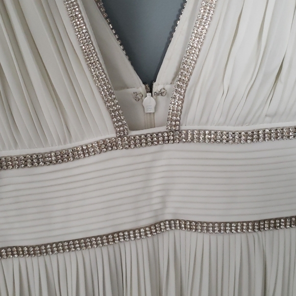 NWT Rhinestone trim pleated maxi gown - Picture 5 of 7